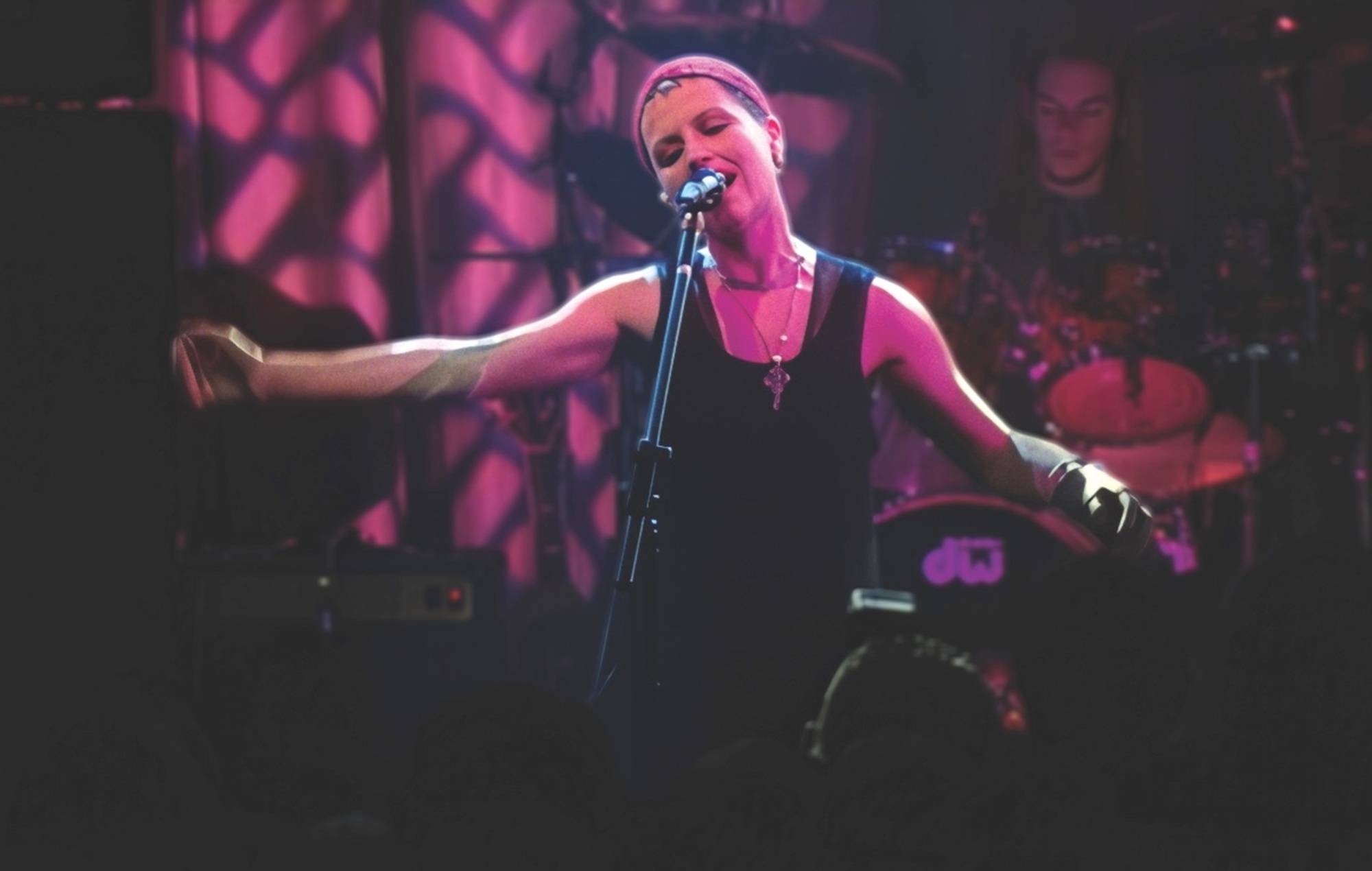 The Cranberries live at the Astoria II in 1994