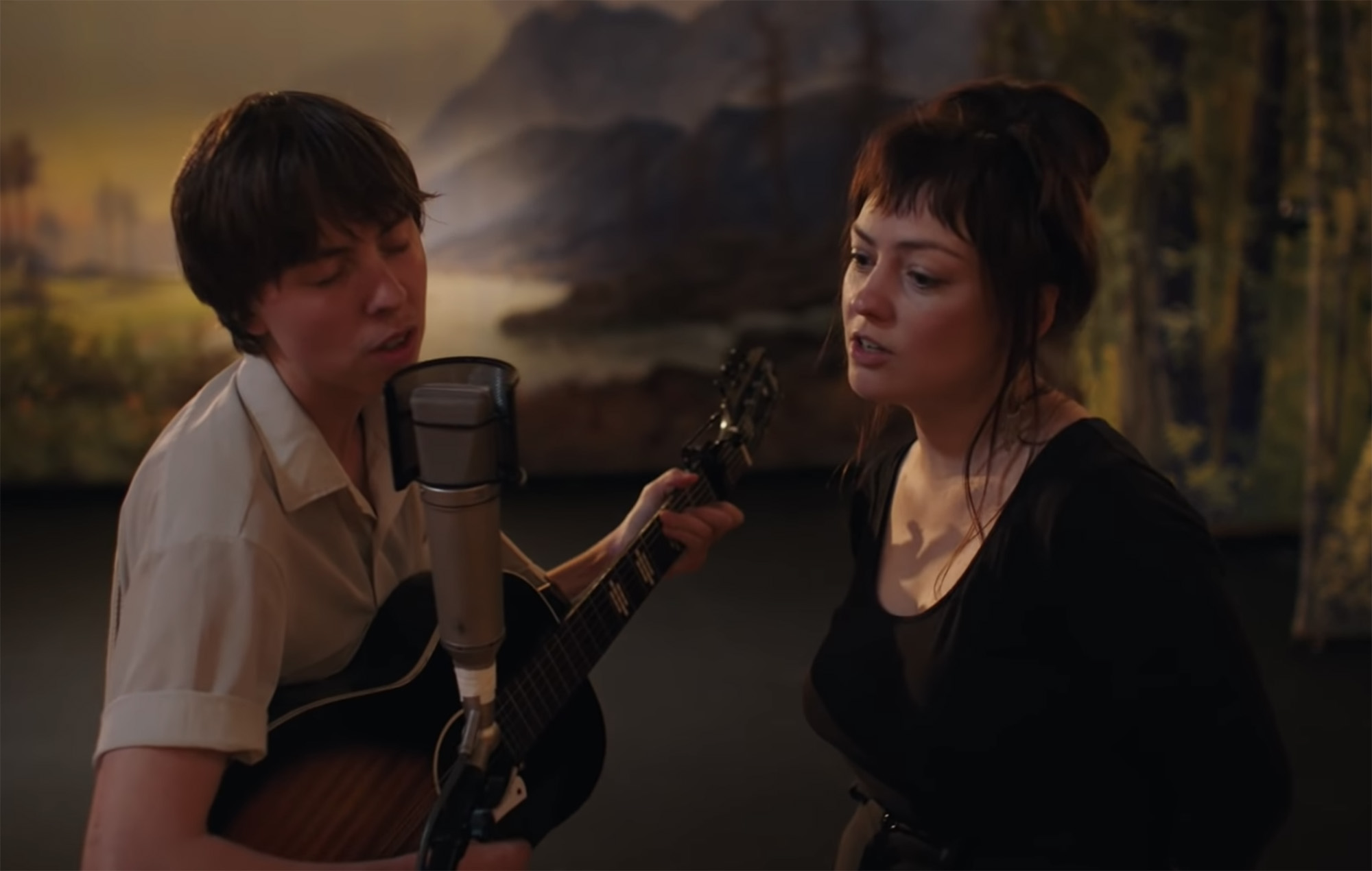 Angel Olsen and Meg Duffy from Hand Habits