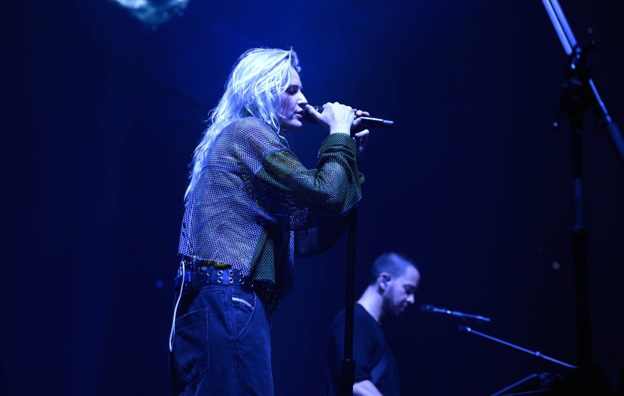 Emily Armstrong performs with Linkin Park. CREDIT: Timothy Norris/Getty Images for Warner Music