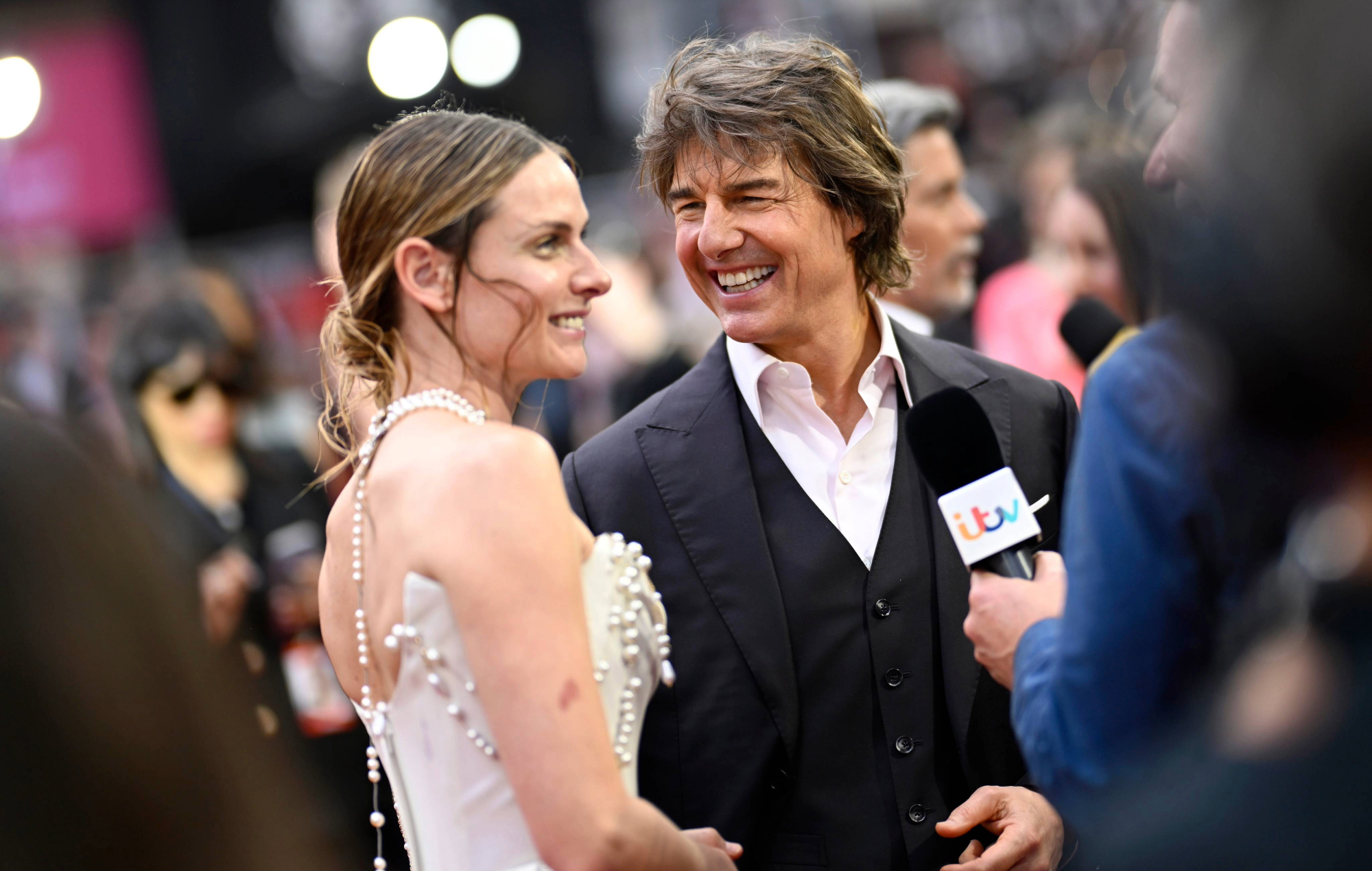 Rebecca Ferguson and Tom Cruise