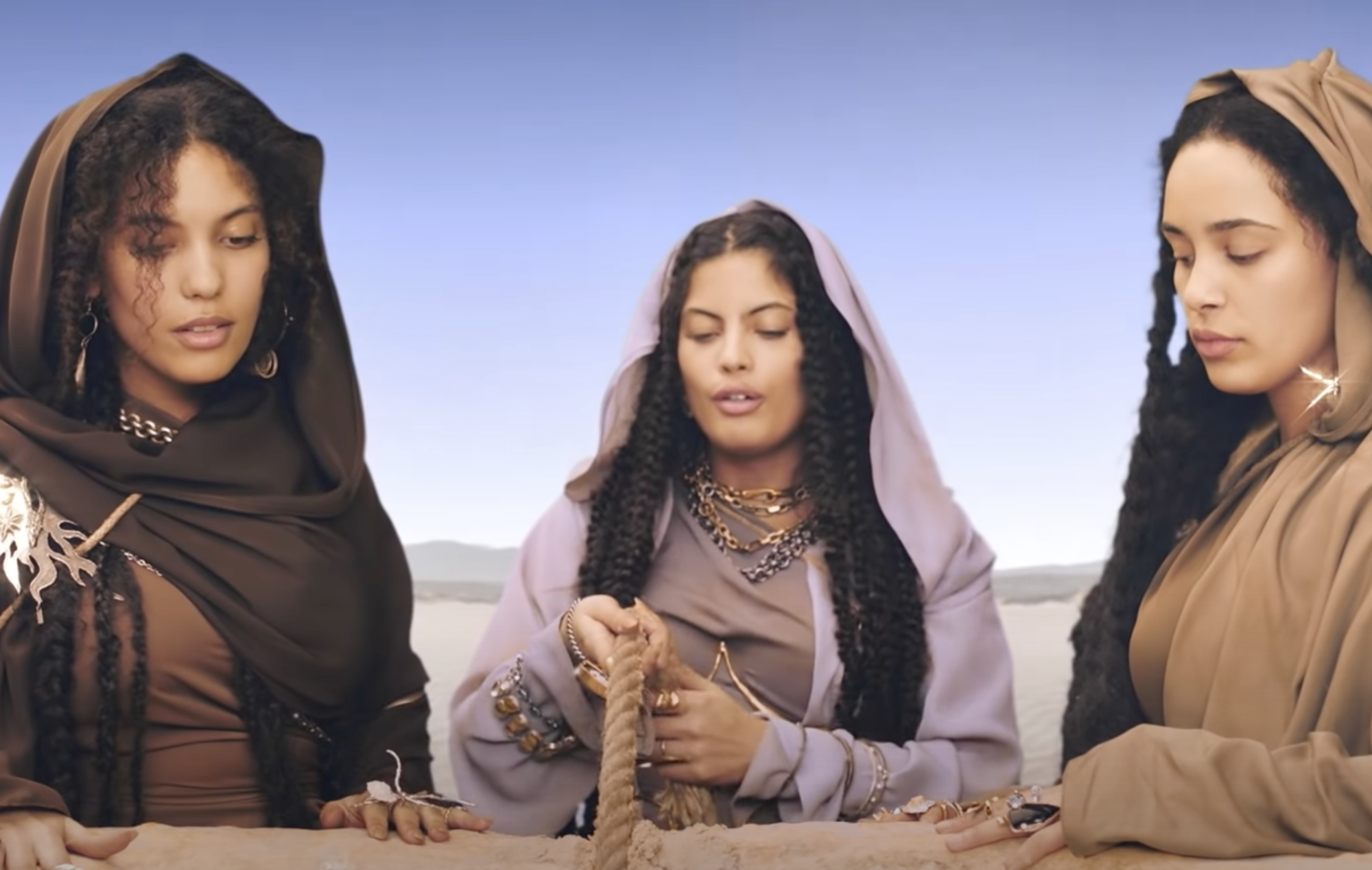 Jorja Smith and Ibeyi