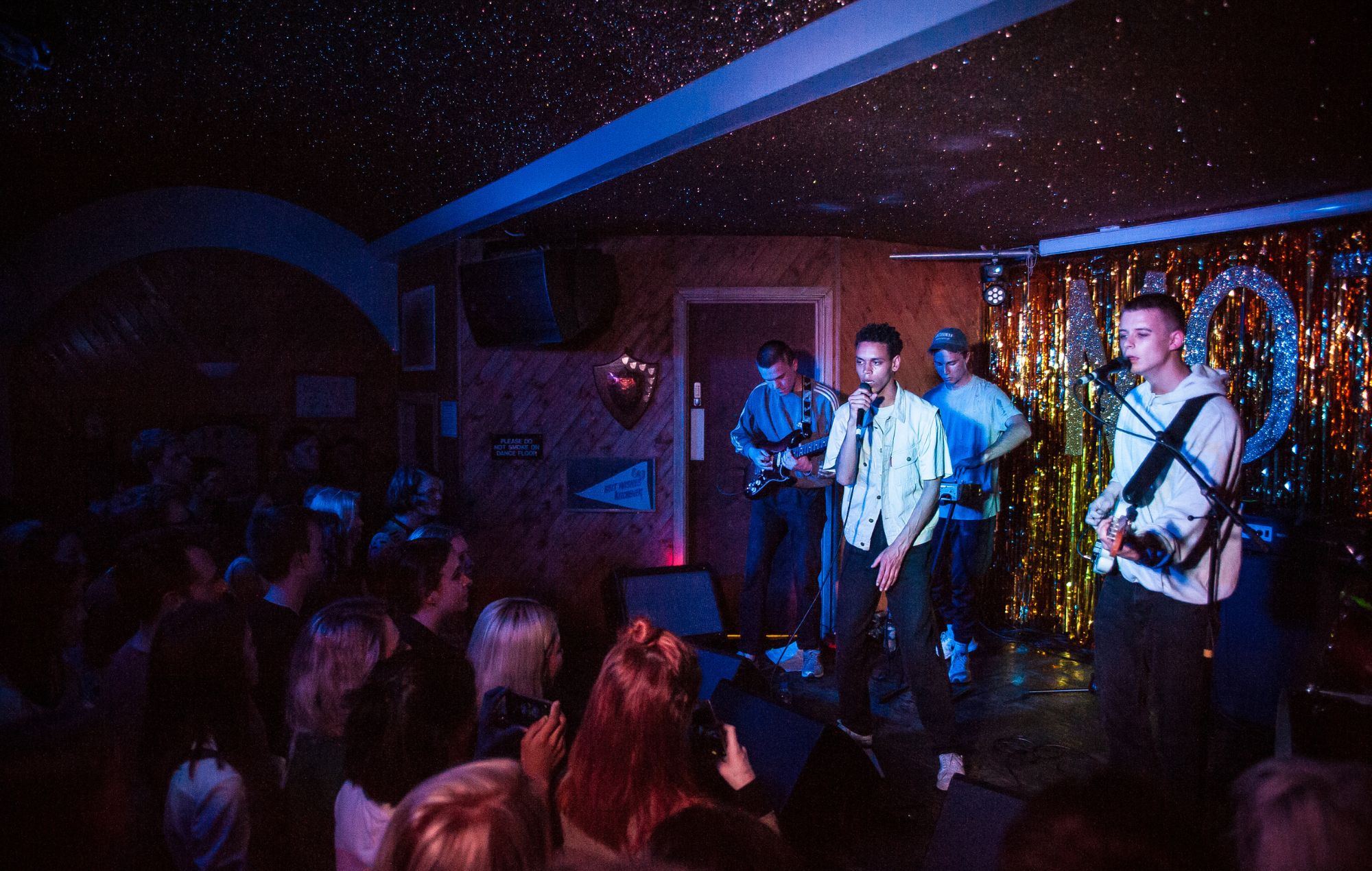 The band Liss perform at London's MOTH Club 