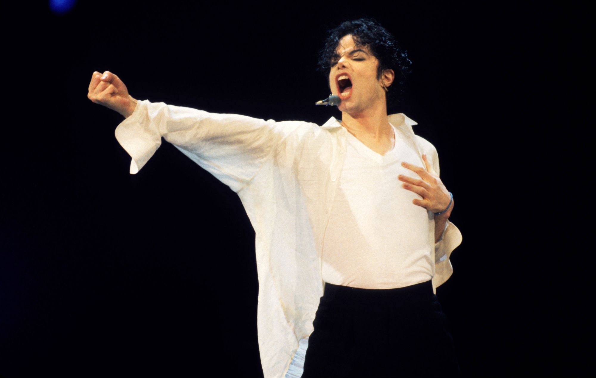 Michael Jackson performs at the 12th Annual MTV Video Music Awards at Radio City Music Hall in New York City on September 7, 1995