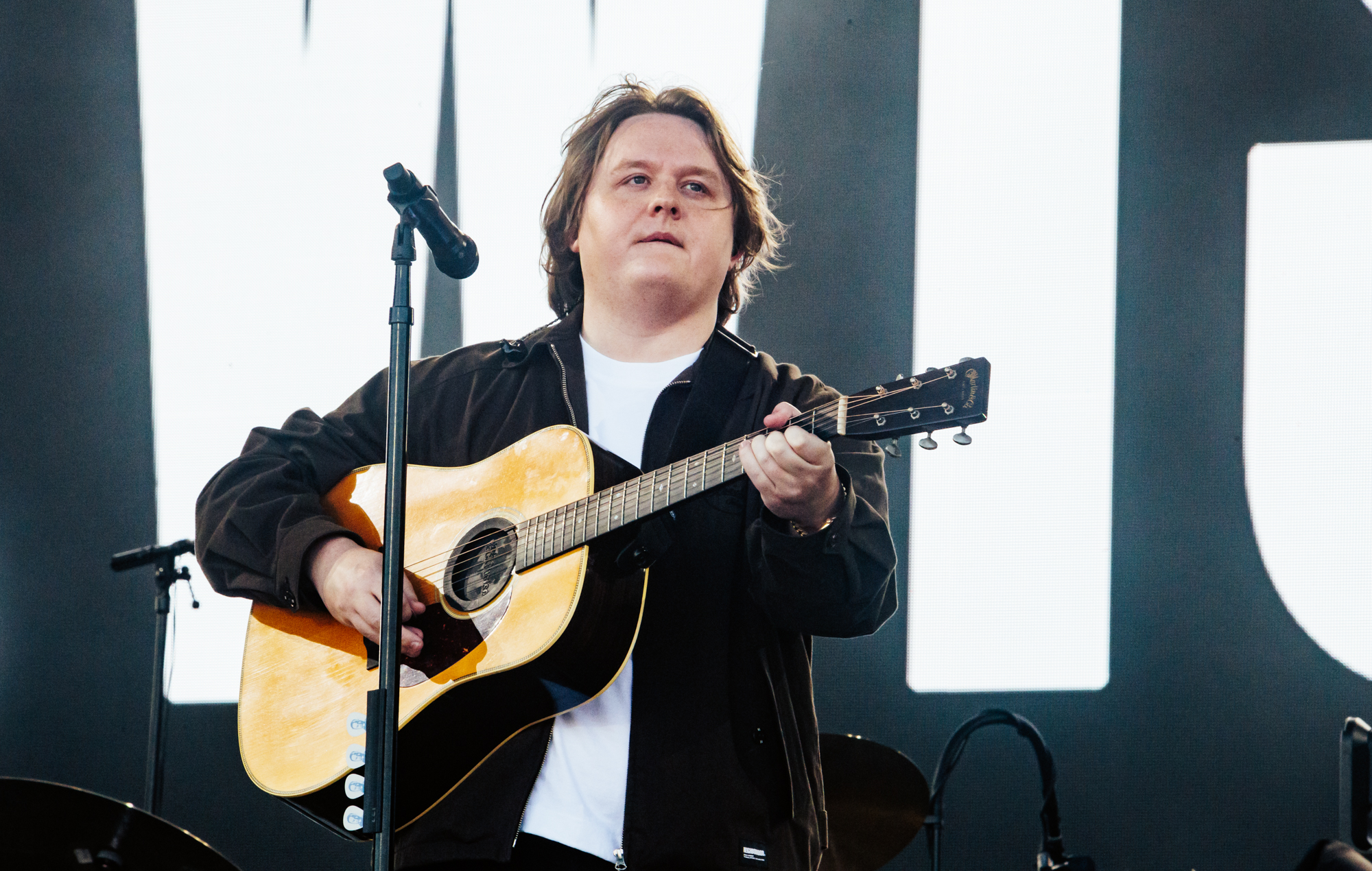 Lewis Capaldi performs at Glastonbury 2025, photo by Andy Ford