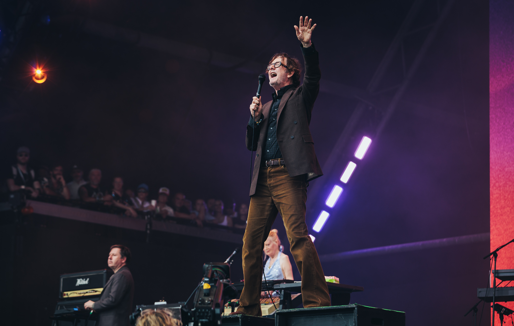 Jarvis Cocker performs with Pulp at Glastonbury 2025, photo by Andy Ford
