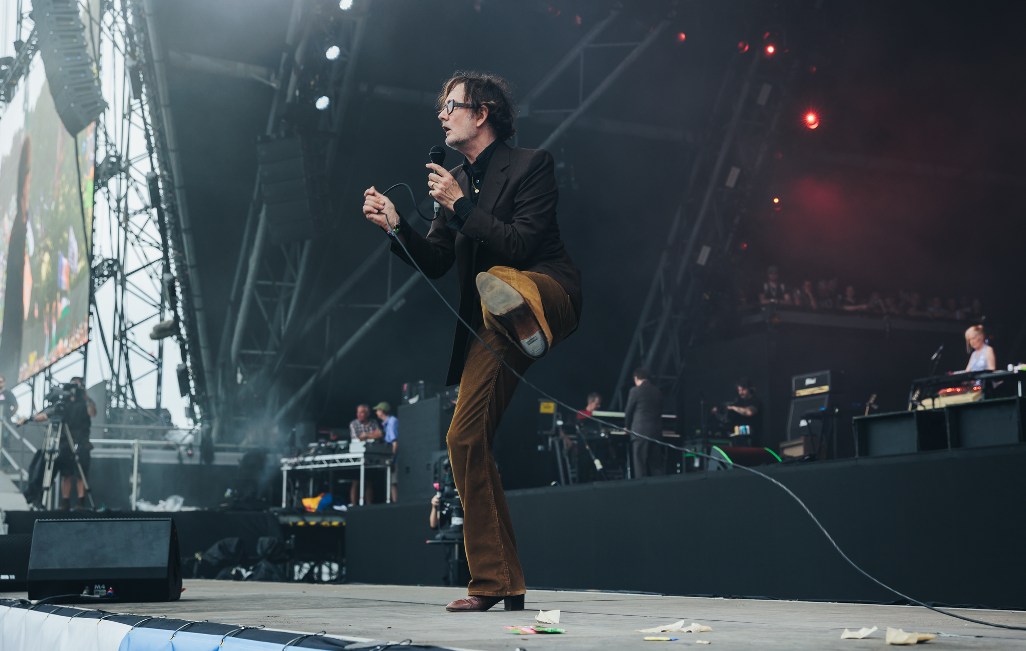 Jarvis Cocker performs with Pulp at Glastonbury 2025, photo by Andy Ford