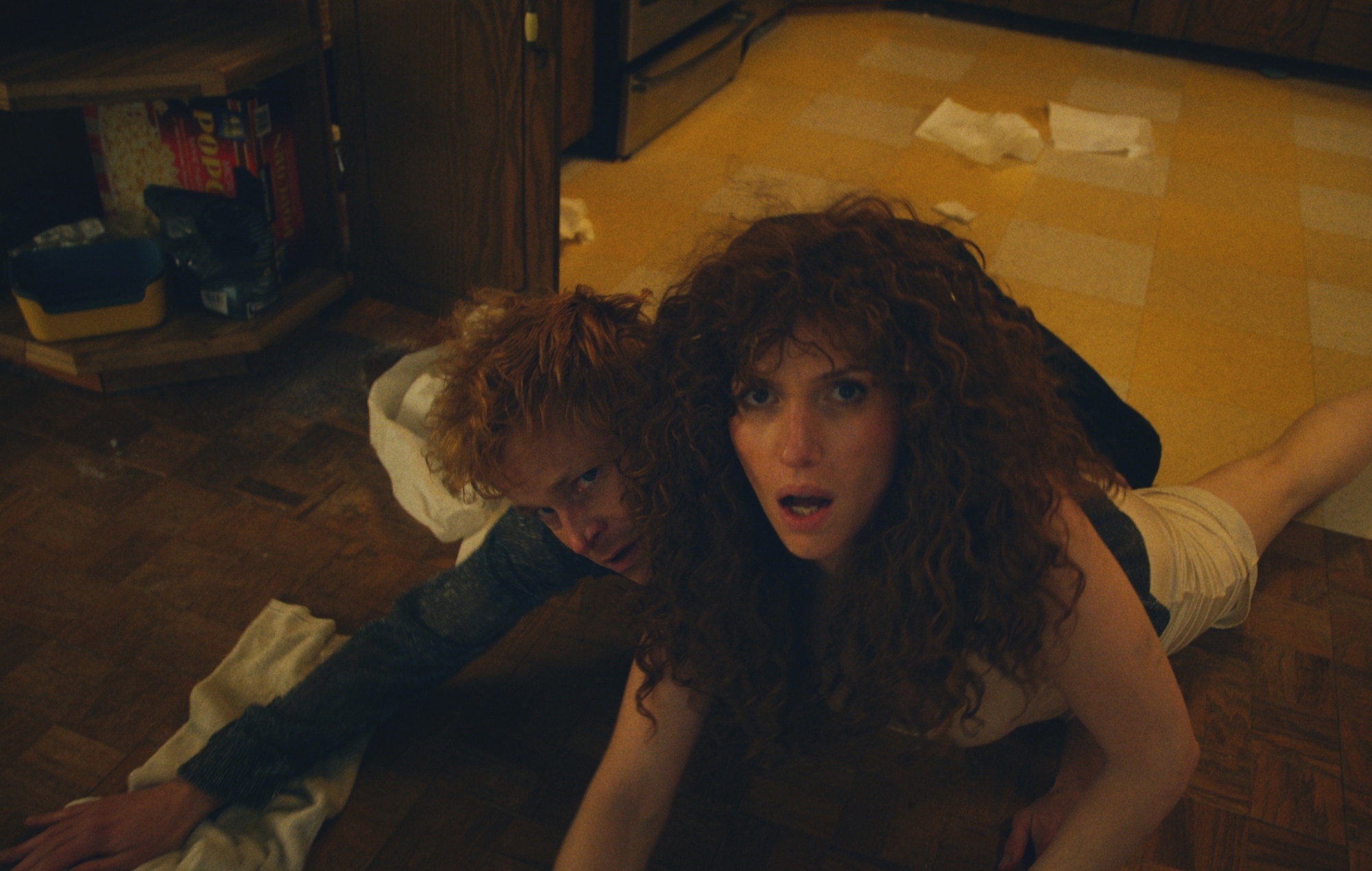 Perfume Genius and Aldous Harding in the official music video for 'No Front Teeth'