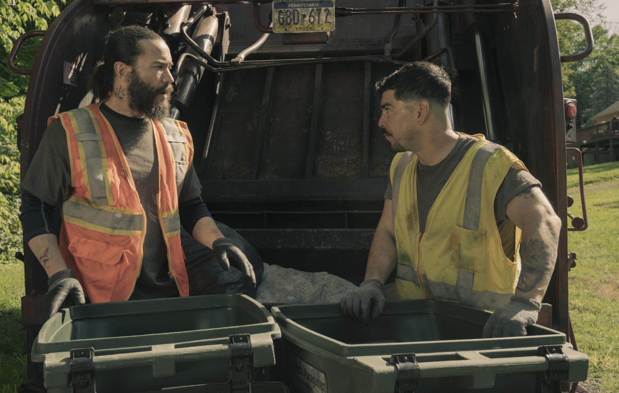 Tom Pelphrey and Raúl Castillo in Task