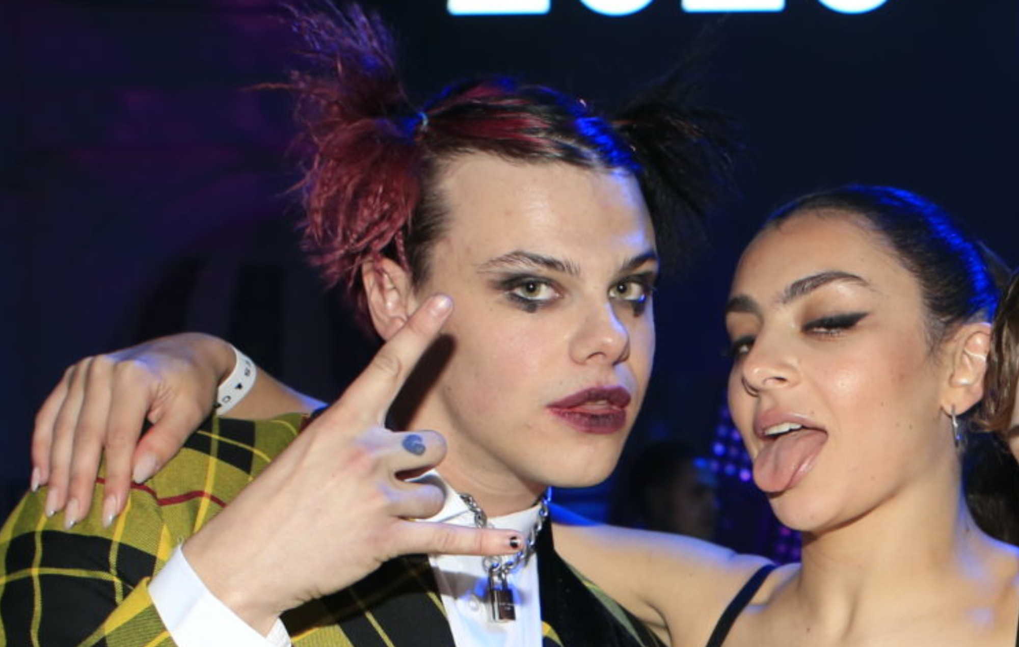 Yungblud and Charli XCX at the NME Awards 2020, photo by Jenn Five for NME