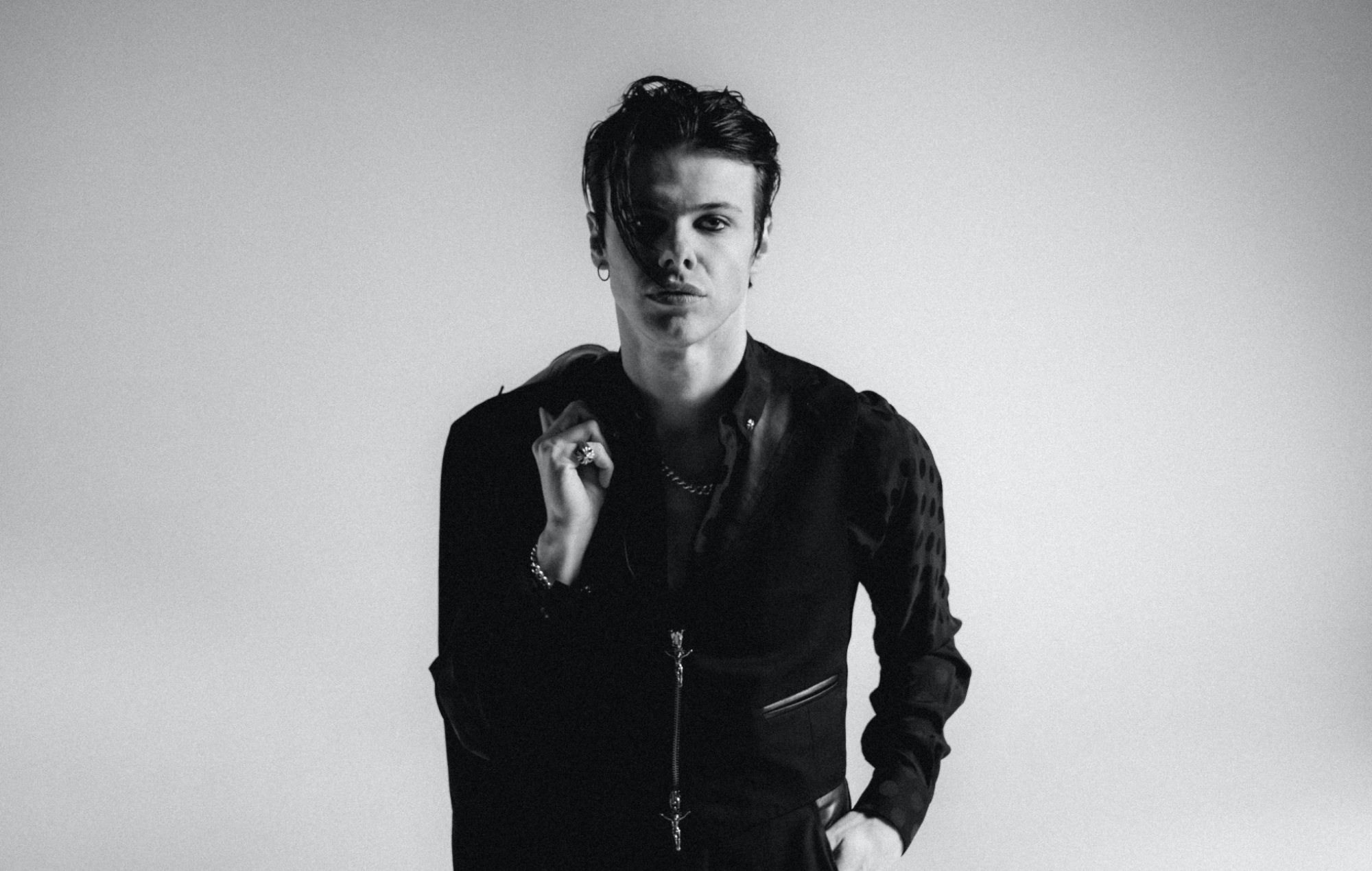 Yungblud press picture