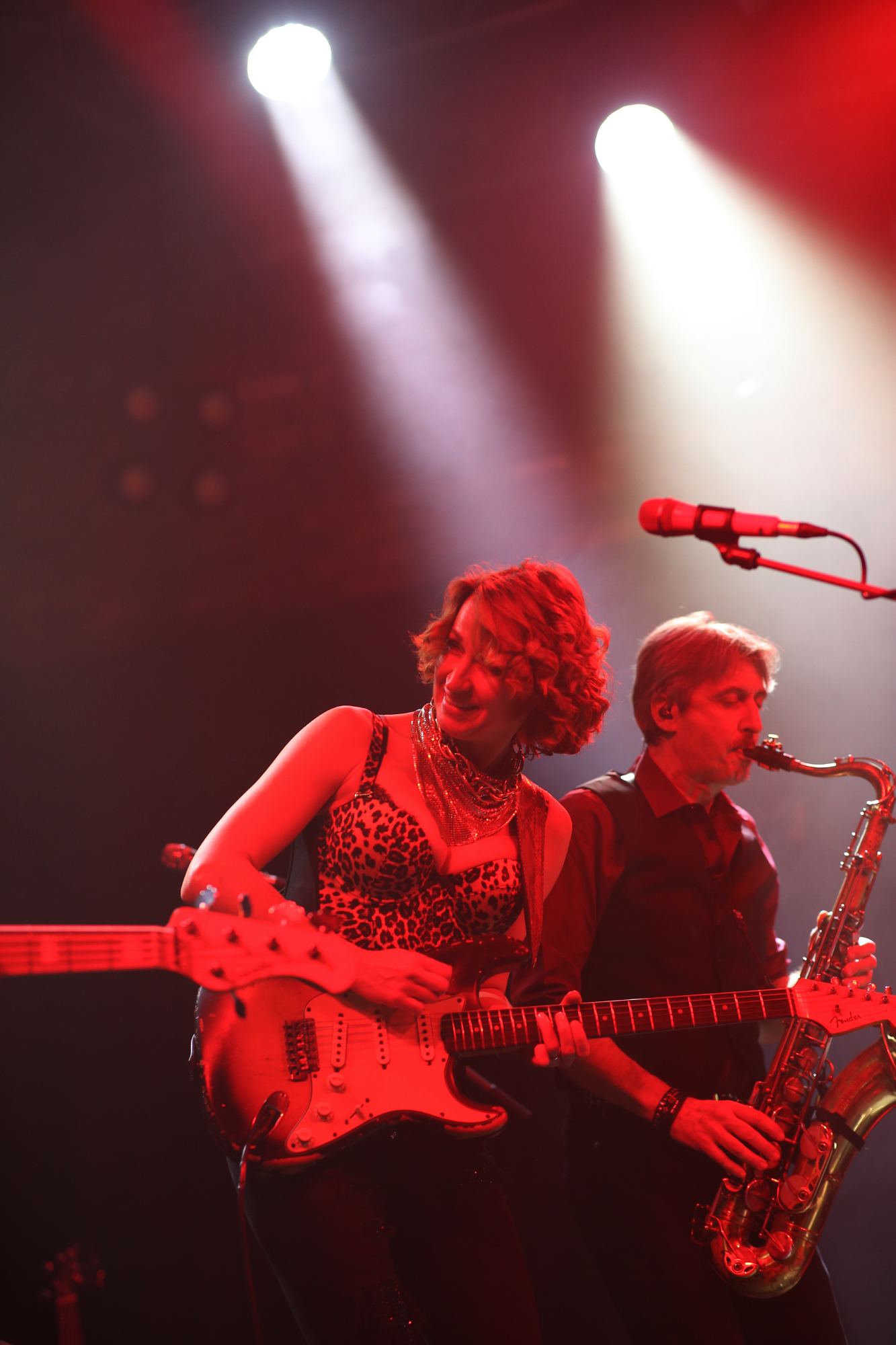 Ana Popovic and Claudio Giovagnoli perform at The Brook in Southampton (Photo by Harry Herd/Redferns)