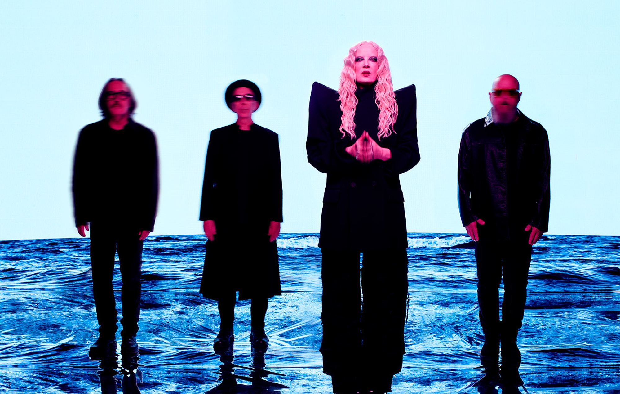 Shirley Manson with Garbage. Credit: Joey Cultice