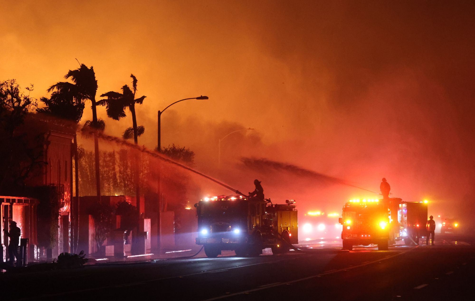 Firefighters continue battling Palisades fire in Los Angeles