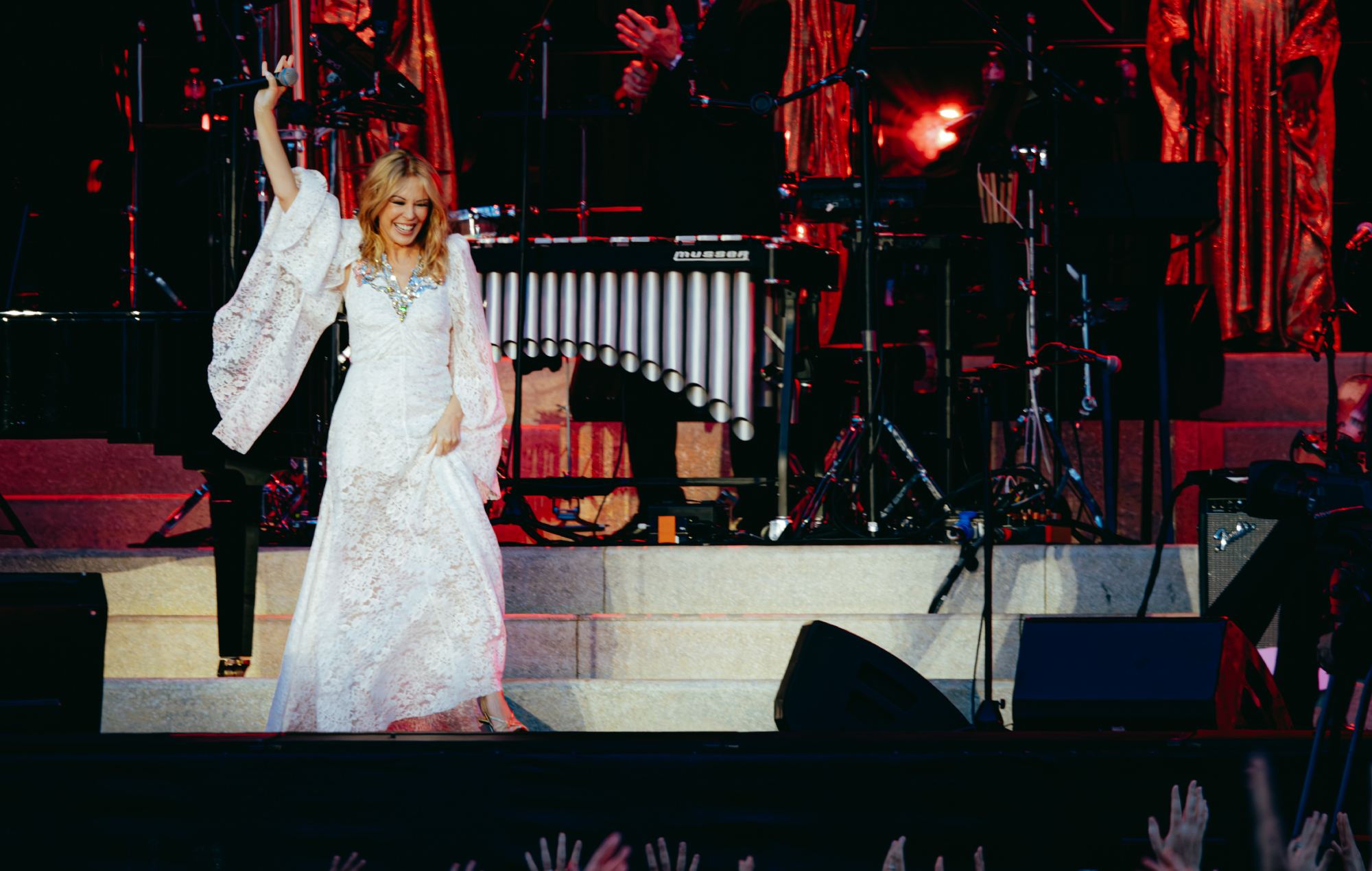 Nick Cave & The Bad Seeds with Kylie Minogue at Brighton's Preston Park. Credit: Chloe Hashemi